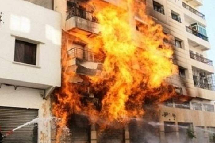 العقبة: إخلاء 14 مواطناً حاصرتهم النيران