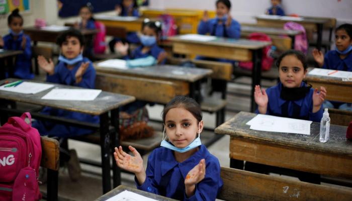 التربية ارتفاع عدد المدارس التي تحولت بالكامل للتعلم عن بعد