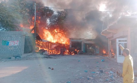 مقتل 9 من أفراد الشرطة الباكستانية في تفجير انتحاري